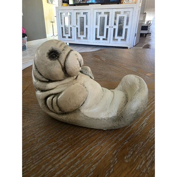 Manatee Statue - Home Décor, Ocean, Florida - Picture 3 of 16